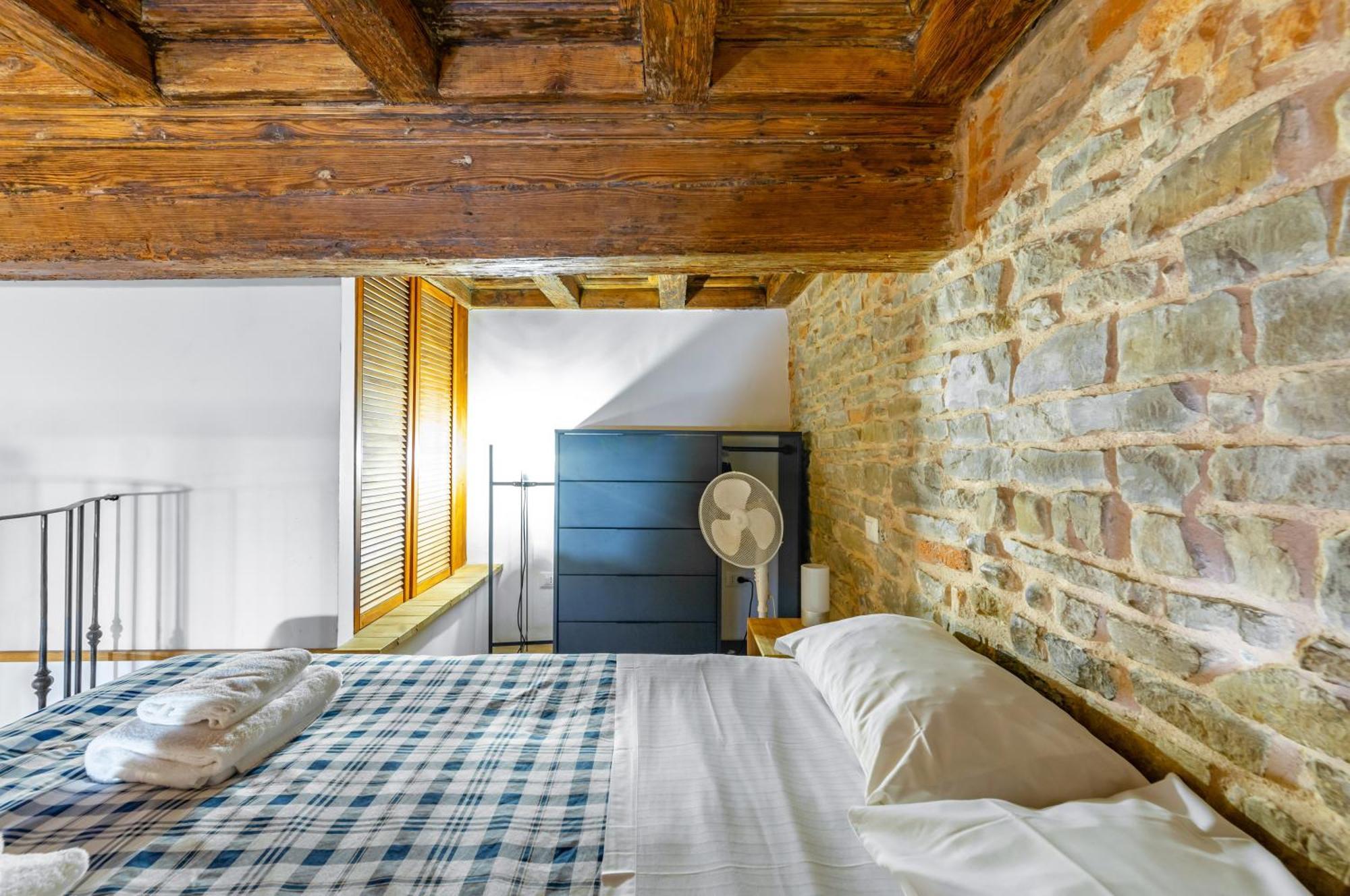 Florence Oltrarno Duplex Apartment Екстер'єр фото